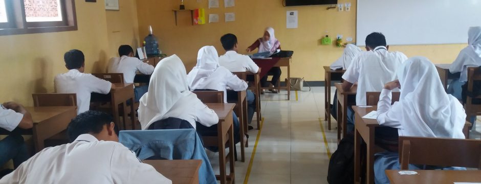 Suasana ruang kelas smk aryasatya teknologi